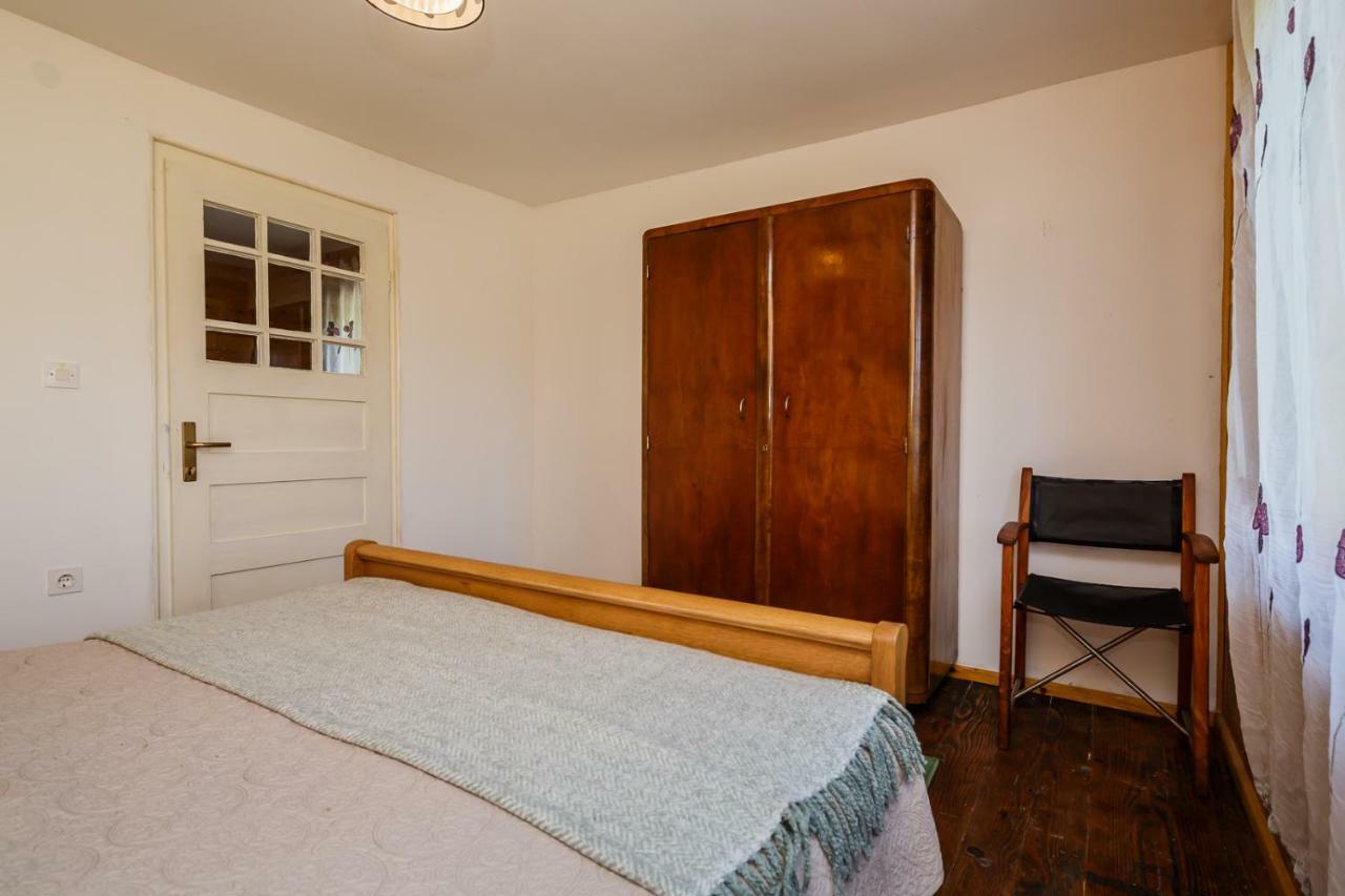 Beautiful Cottage With Heated Pool For 22 Ppl Plaski Bagian luar foto