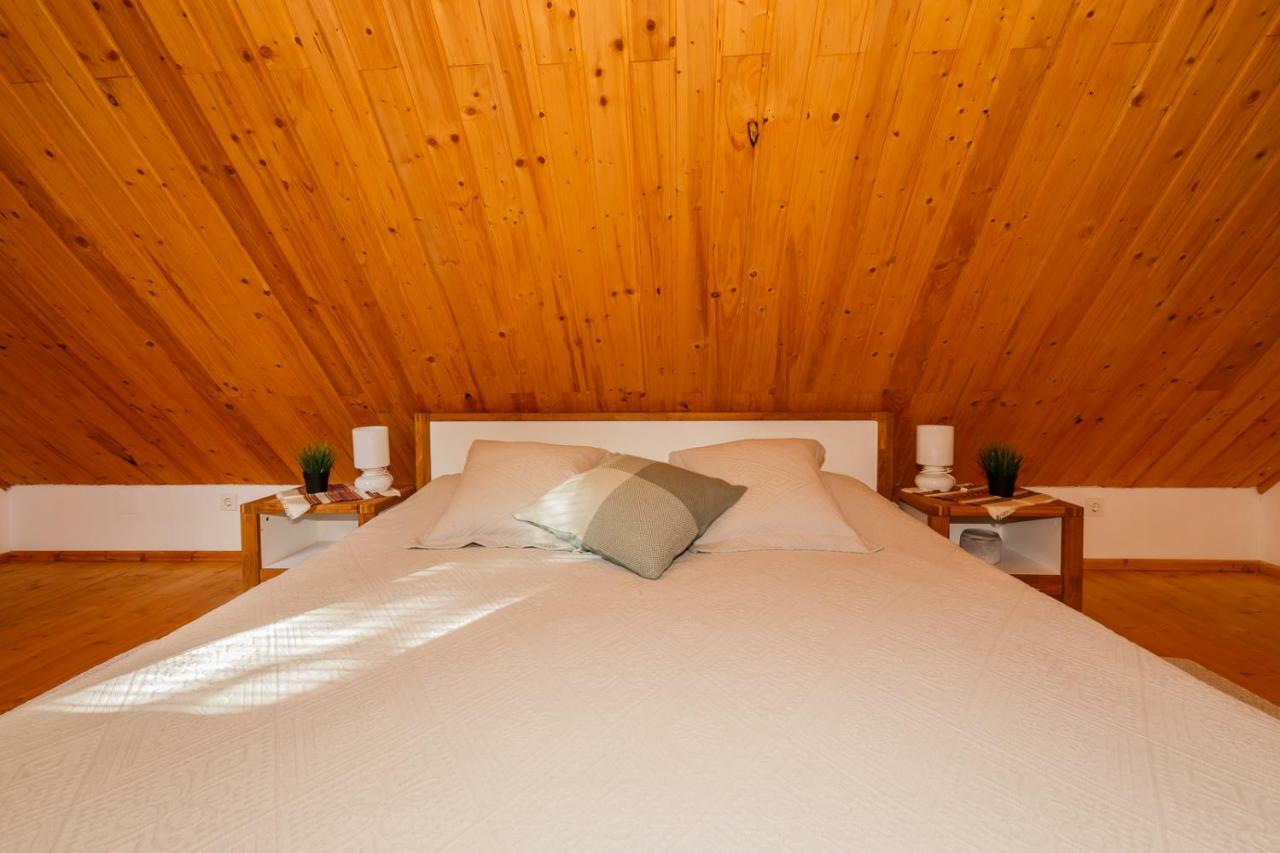Beautiful Cottage With Heated Pool For 22 Ppl Plaski Bagian luar foto